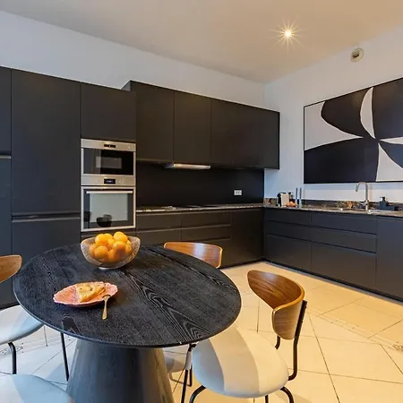 Appartement Luxurious Apartment Trio