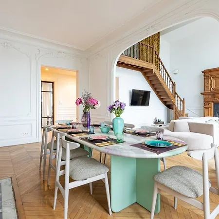 Luxurious Apartment Trio * Paris
